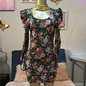 Party floral print dress with gathered sleeves